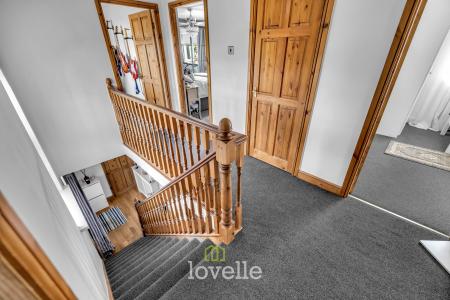 4 bedroom Detached house for sale in Cowslip Court, Healing, DN41