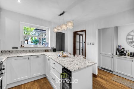 4 bedroom Detached house for sale in Cowslip Court, Healing, DN41