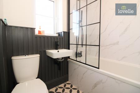 4 bedroom Detached house for sale in Tuxworth Way, Louth, LN11