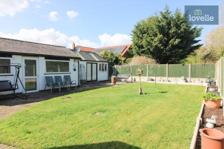 4 bedroom Semi-detached house for sale in Conisholme Road, North Somercotes, LN11