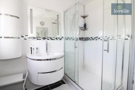 4 bedroom Semi-detached house for sale in Conisholme Road, North Somercotes, LN11