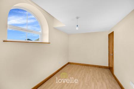 3 bedroom Semi-detached house for sale in Chapel Road, Habrough, DN40