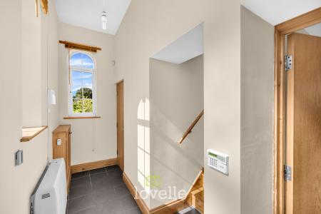 3 bedroom Semi-detached house for sale in Chapel Road, Habrough, DN40