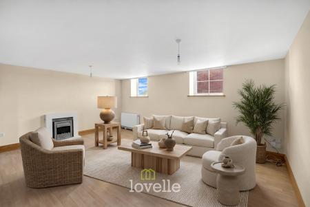 3 bedroom Semi-detached house for sale in Chapel Road, Habrough, DN40