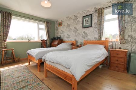 3 bedroom Detached house for sale in Eastfield Lane, Grimoldby, LN11