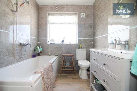 3 bedroom Detached house for sale in Eastfield Lane, Grimoldby, LN11