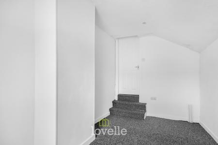 3 bedroom Terraced House for sale in Edward Street, Grimsby, DN32