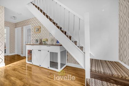 4 bedroom Semi-detached bungalow for sale in Caistor Road, Laceby, DN37