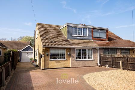 Caistor Road, Laceby, DN37