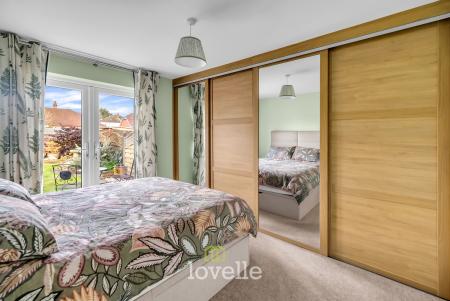 3 bedroom Semi-detached bungalow for sale in Eastbourne Way, Scartho, Grimsby, DN33