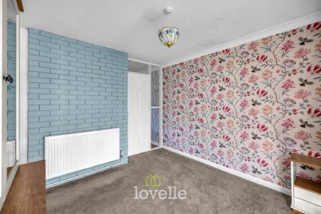 3 bedroom Terraced House for sale in Binbrook Way, Willows, Grimsby, DN37