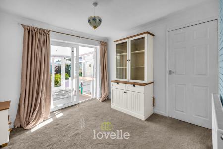 3 bedroom Terraced House for sale in Binbrook Way, Willows, Grimsby, DN37