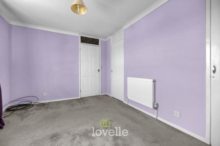 3 bedroom Terraced House for sale in Binbrook Way, Willows, Grimsby, DN37