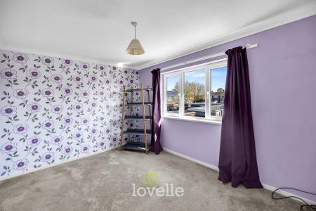 3 bedroom Terraced House for sale in Binbrook Way, Willows, Grimsby, DN37