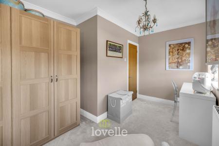 3 bedroom Detached house for sale in The Cresta, Grimsby, DN34