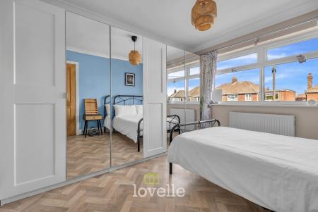 3 bedroom Detached house for sale in The Cresta, Grimsby, DN34