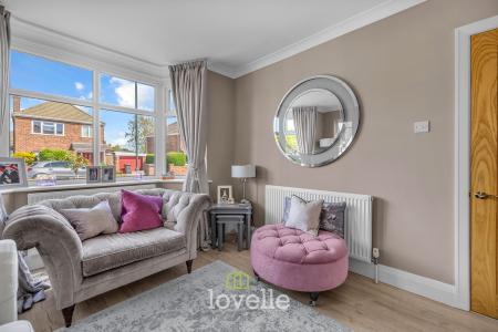 3 bedroom Detached house for sale in The Cresta, Grimsby, DN34