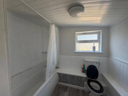 3 bedroom Terraced House to let in Anderson Street, Grimsby, DN31