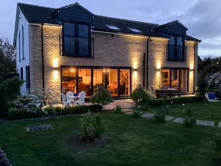 4 bedroom Detached house for sale in Middlesykes Lane, Grimoldby, LN11