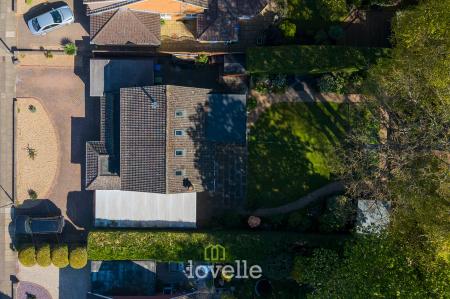 5 bedroom Detached house for sale in Woodrow Park, Scartho, Grimsby, DN33