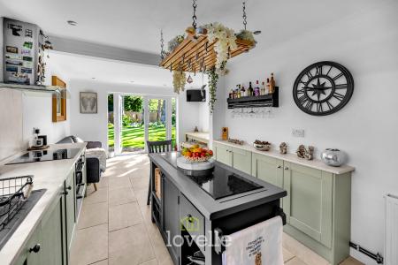 5 bedroom Detached house for sale in Woodrow Park, Scartho, Grimsby, DN33