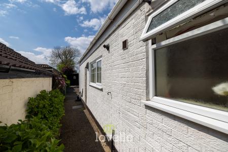 2 bedroom Cottage for sale in Cottagers Plot, Laceby, DN37