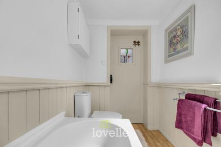 2 bedroom Cottage for sale in Cottagers Plot, Laceby, DN37