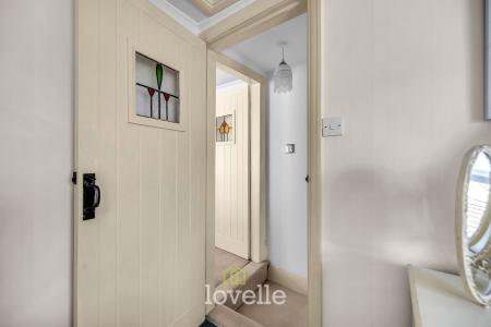 2 bedroom Cottage for sale in Cottagers Plot, Laceby, DN37