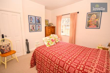 2 bedroom Terraced House for sale in Commercial Road, Louth, LN11