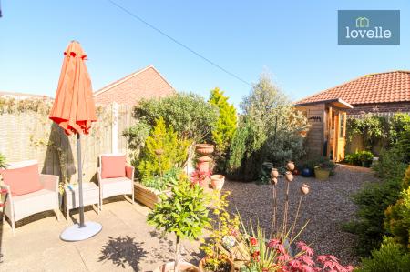 3 bedroom Semi-detached house for sale in Bee Orchid Way, Louth, LN11
