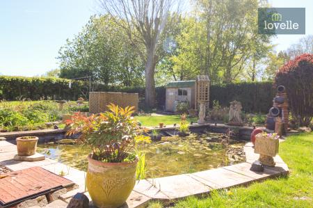 3 bedroom Detached bungalow for sale in Main Street, Gayton Le Marsh, LN13