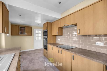 3 bedroom Detached house for sale in Eastwood Avenue, Grimsby, DN34
