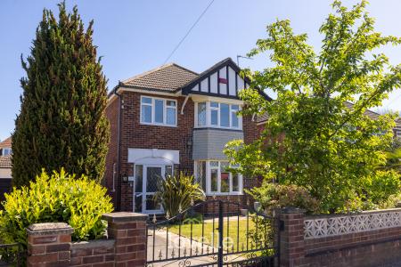 3 bedroom Detached house for sale in Eastwood Avenue, Grimsby, DN34