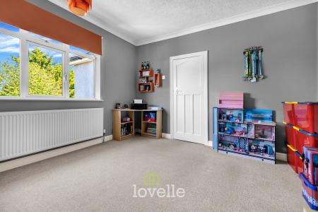 4 bedroom Detached house for sale in Louth Road, Scartho, Grimsby, DN33