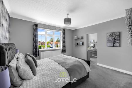 4 bedroom Detached house for sale in Louth Road, Scartho, Grimsby, DN33