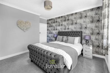 4 bedroom Detached house for sale in Louth Road, Scartho, Grimsby, DN33