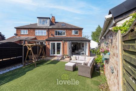 4 bedroom Semi-detached house for sale in Waltham Road, Scartho, Grimsby, DN33