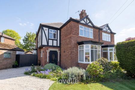 4 bedroom Semi-detached house for sale in Waltham Road, Scartho, Grimsby, DN33