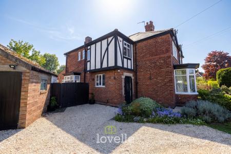 4 bedroom Semi-detached house for sale in Waltham Road, Scartho, Grimsby, DN33