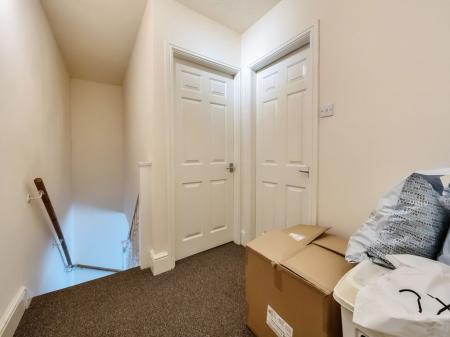 2 bedroom End of terrace house for sale in Welholme Road, Grimsby, DN32
