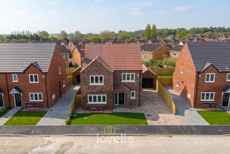 4 bedroom Detached house for sale in 9 Twidale Lane, Laceby, DN37