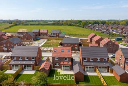 4 bedroom Detached house for sale in 9 Twidale Lane, Laceby, DN37