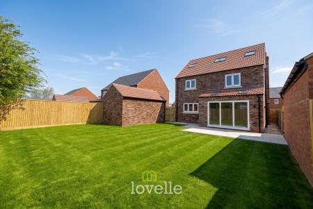 4 bedroom Detached house for sale in 9 Twidale Lane, Laceby, DN37