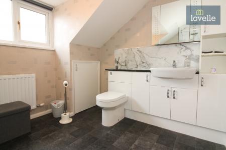 4 bedroom Detached house for sale in Church Lane, Saltfleetby, LN11