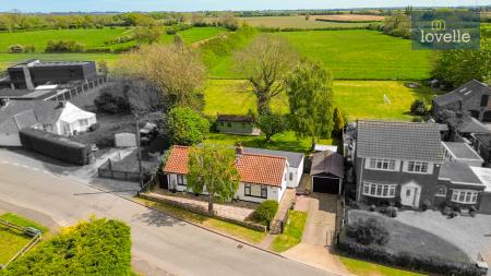 3 bedroom Detached bungalow for sale in Main Road, Covenham Saint Bartholomew, LN11