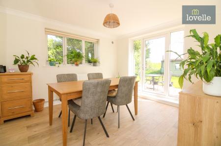 3 bedroom Detached bungalow for sale in Main Road, Covenham Saint Bartholomew, LN11
