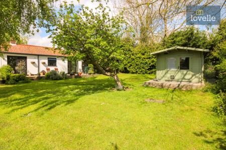 3 bedroom Detached bungalow for sale in Main Road, Covenham Saint Bartholomew, LN11