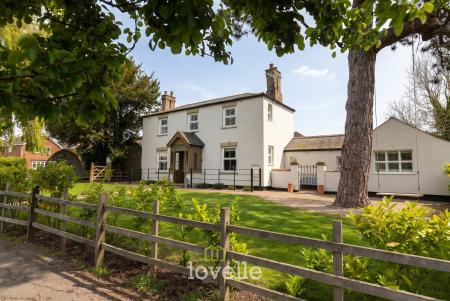 Archer Road, Waltham, DN37