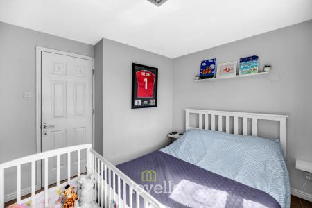 2 bedroom Semi-detached house for sale in foxglove Gardens, Grimsby, DN34