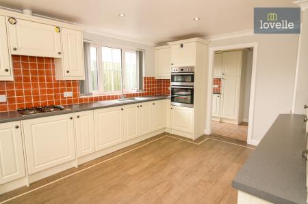 3 bedroom Detached bungalow for sale in Watts Lane, Louth, LN11